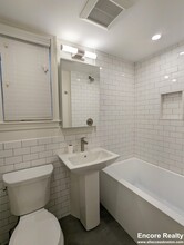 550 Franklin St in Cambridge, MA - Building Photo - Building Photo