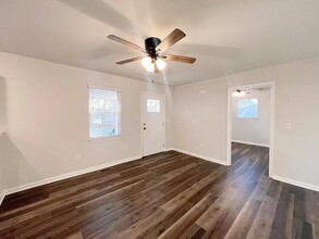 237 Alameda St in Greenville, SC - Foto de edificio - Building Photo