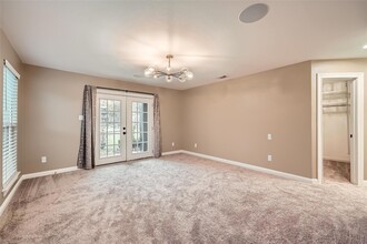 1624 White Oak Loop, Unit A0107 in Round Rock, TX - Building Photo - Building Photo