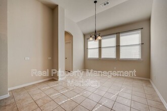 8105 Timber Fall Tr in Fort Worth, TX - Building Photo - Building Photo