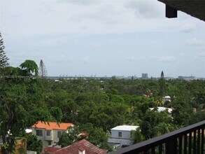 5701 Biscayne Blvd in Miami, FL - Building Photo - Building Photo