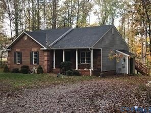 2643 Red Lane Rd in Powhatan, VA - Building Photo