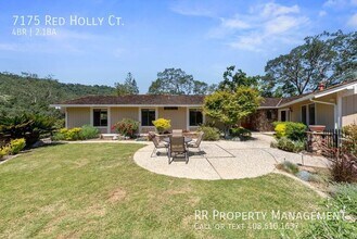 7175 Red Holly Ct in San Jose, CA - Building Photo - Building Photo