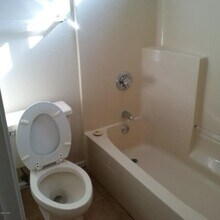 5429 Pinetree Ave in Panama City, FL - Building Photo - Building Photo