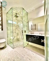 1540 Brockton Ave in Los Angeles, CA - Building Photo