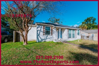 254 Pinehill Dr in Mobile, AL - Building Photo - Building Photo