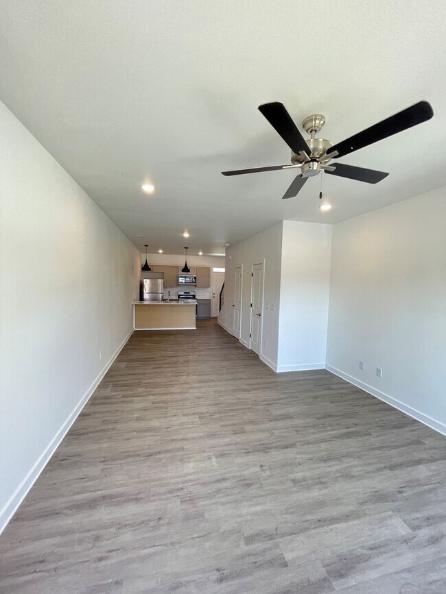 property at 965 1 Mile Rd