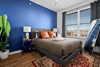 2435 E Riverside Dr-Unit -ID1054895P in Austin, TX - Building Photo - Building Photo