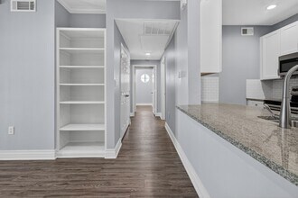 Compass Bay Apartments in Corpus Christi, TX - Building Photo - Building Photo