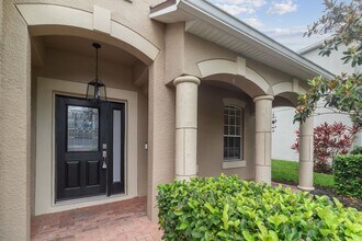 29725 Cedar Waxwing Dr in Wesley Chapel, FL - Building Photo - Building Photo