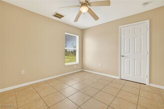 3824 NE 17th Ave in Cape Coral, FL - Building Photo - Building Photo