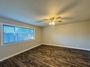 1140-1142 Trower Ave in Napa, CA - Building Photo - Building Photo