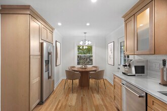 223 Kenloch Ave in Libertyville, IL - Building Photo - Building Photo