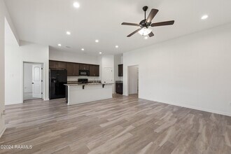 109 Springsteen Ln in Lafayette, LA - Building Photo - Building Photo