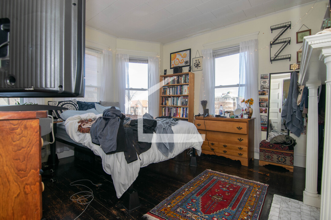 580 Cambridge St, Unit 1 in Boston, MA - Building Photo