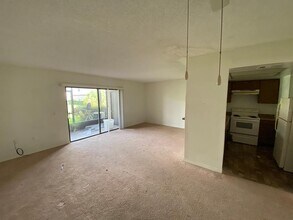 1052 Mollie Ln-Unit -1052 in Melbourne, FL - Building Photo - Building Photo