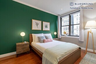 488 7th Ave in New York, NY - Building Photo - Building Photo