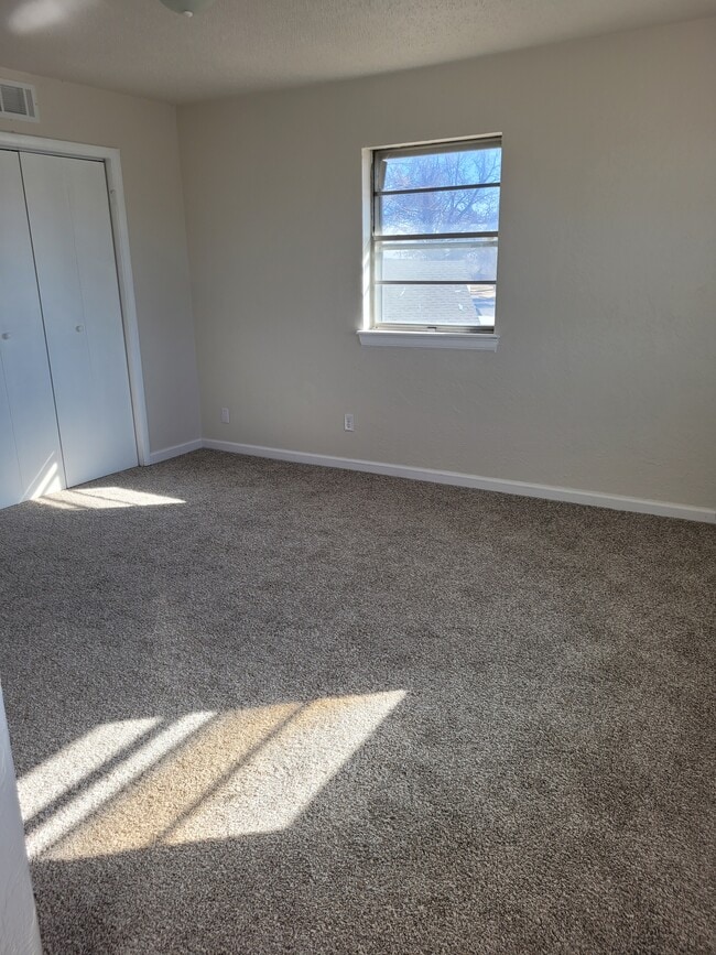 8204 S Country Club Dr in Oklahoma City, OK - Building Photo - Building Photo