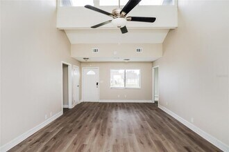 6317 Boylston Way in Orlando, FL - Building Photo - Building Photo