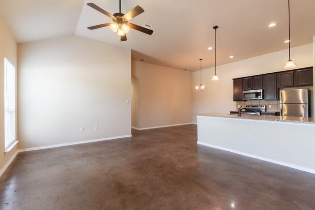 153 Joanne Lp in Buda, TX - Building Photo - Building Photo
