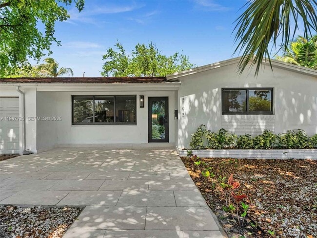 property at 3193 Taft St