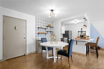 2281 S Vaughn Way in Aurora, CO - Building Photo - Building Photo