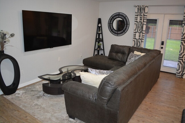property at 3129 Autumn Run Dr