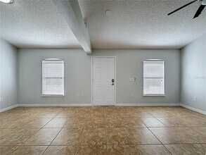 413 Mulberry Ct in Kissimmee, FL - Building Photo - Building Photo