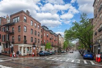 Adorable Studio in Beacon Hill in Boston, MA - Foto de edificio - Building Photo