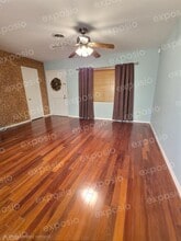 6016 Murray Hill Dr in Tampa, FL - Building Photo - Building Photo