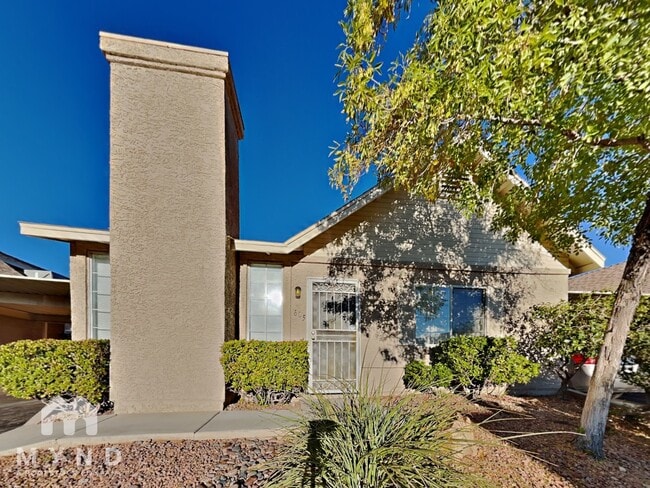 605 Jonathan Glen Way