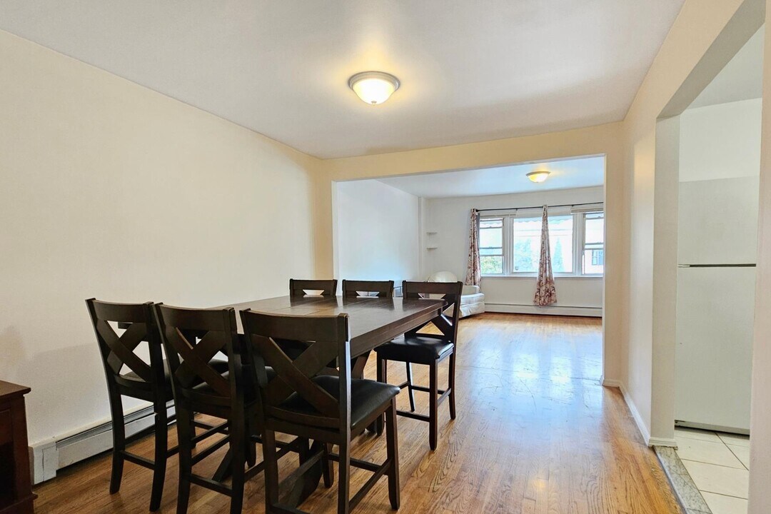 41 Alan Terrace in Jersey City, NJ - Building Photo