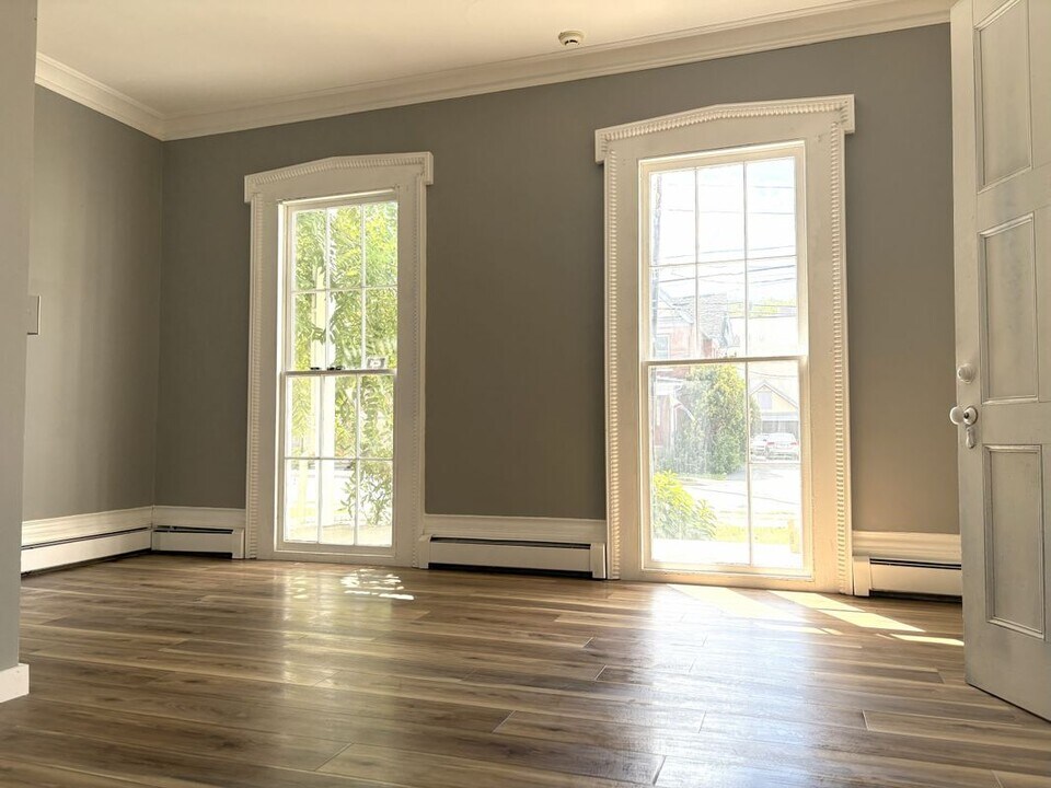 709 Church St in Honesdale, PA - Building Photo