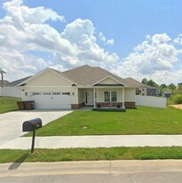 128 Aiden Ln in Elizabethtown, KY - Building Photo