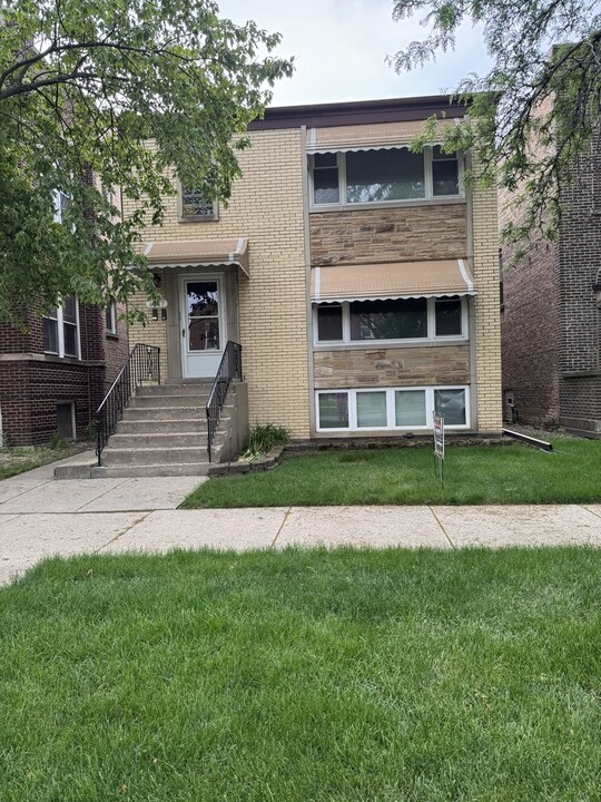 4947 N Mason Ave in Chicago, IL - Building Photo