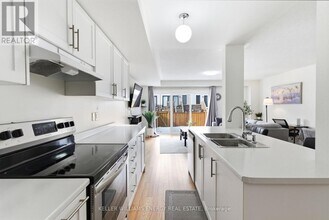 133 Sailors Landing in Bowmanville, ON - Building Photo - Building Photo