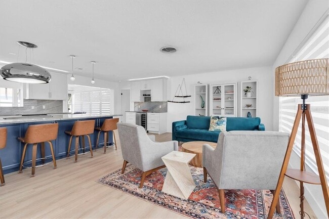 4395 50th Terrace S in St. Petersburg, FL - Building Photo - Building Photo