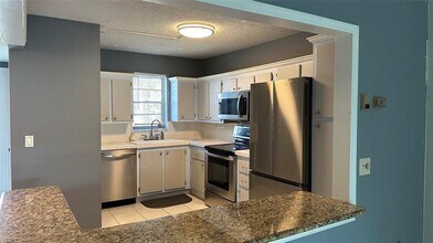 2440 DC Country Club Boulevard in Deerfield Beach, FL - Building Photo - Building Photo