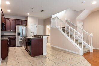 9457 Silver Buttonwood St in Orlando, FL - Building Photo - Building Photo