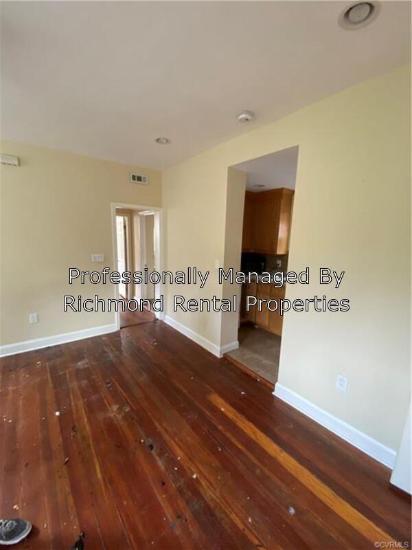 property at 3 N Harvie St