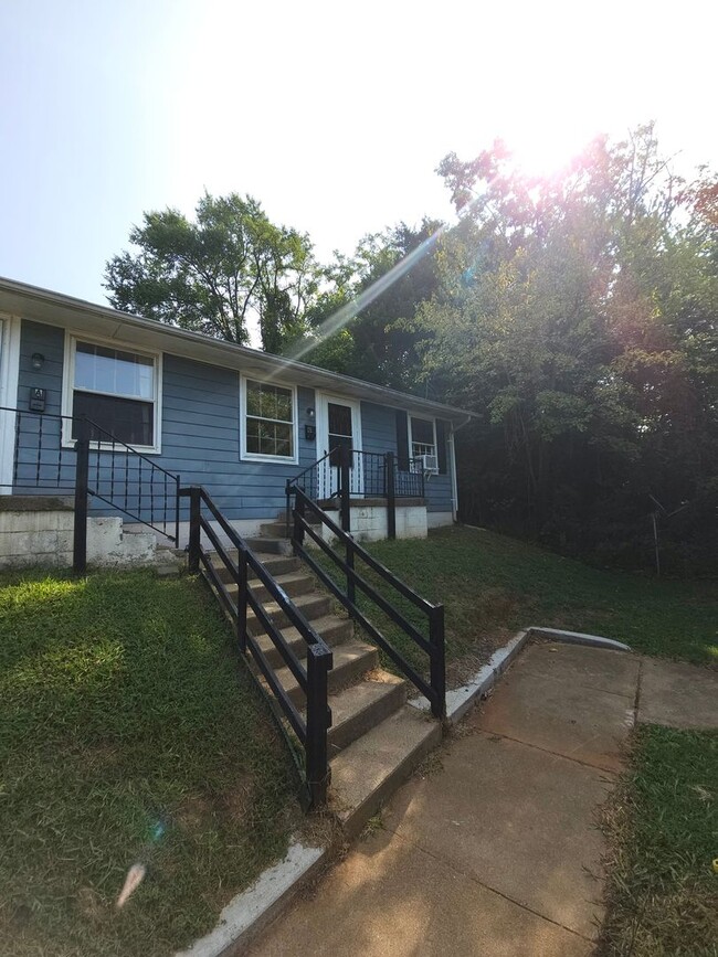property at 1504 6th St SE