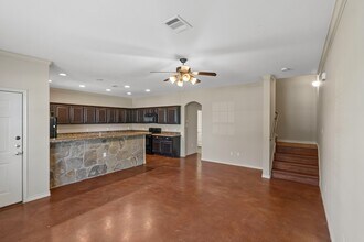 3344 Cullen Trail in College Station, TX - Building Photo - Building Photo