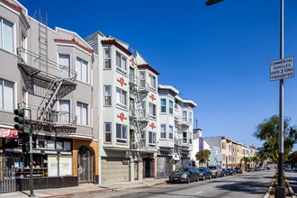 690 Guerrero St in San Francisco, CA - Foto de edificio - Building Photo