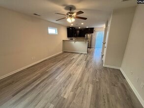 258 Gum Swamp Trl in West Columbia, SC - Building Photo - Building Photo