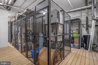 1730 Arlington Blvd in Arlington, VA - Building Photo - Building Photo