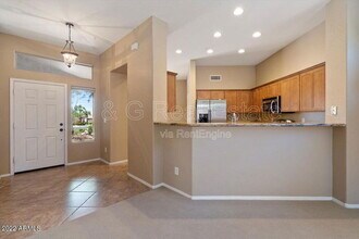 23043 N 89th Pl in Scottsdale, AZ - Foto de edificio - Building Photo