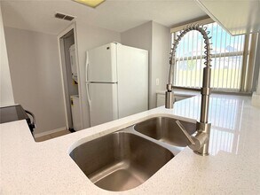 306 Mango Dr in Davenport, FL - Building Photo - Building Photo