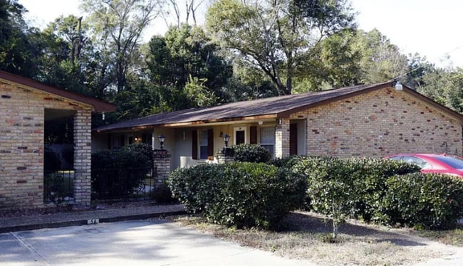 538 Royce St in Pensacola, FL - Building Photo - Building Photo