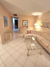 4053 Wolverton E in Boca Raton, FL - Building Photo - Building Photo