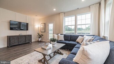 33 Nelsons Wy in Mount Holly, NJ - Building Photo - Building Photo